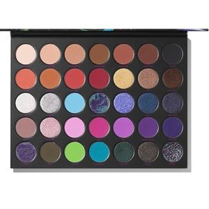 Morphe X Nikita Artistry Palette